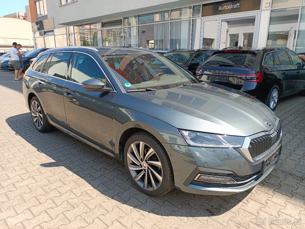 Škoda Octavia 4 iV Combi Style 1.4TSI 150kW 96tkm Virtu ACC