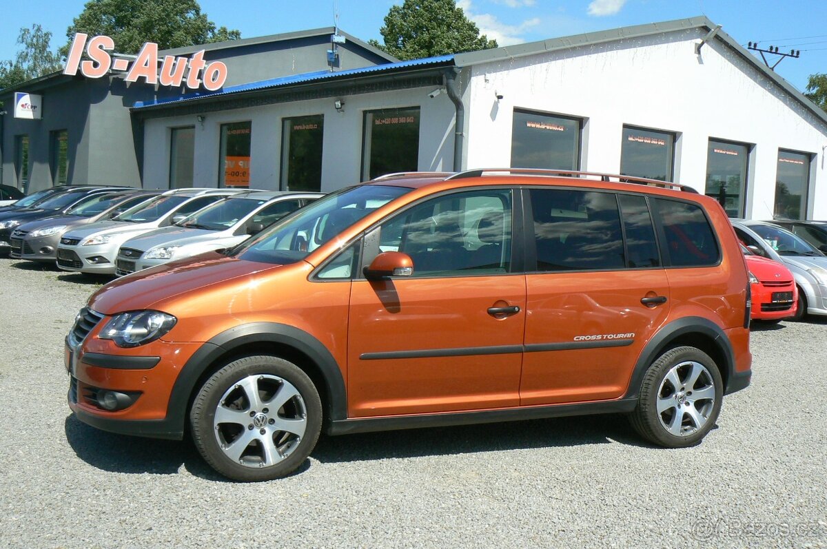 Volkswagen Touran CROSS 1.4TSi - 2009