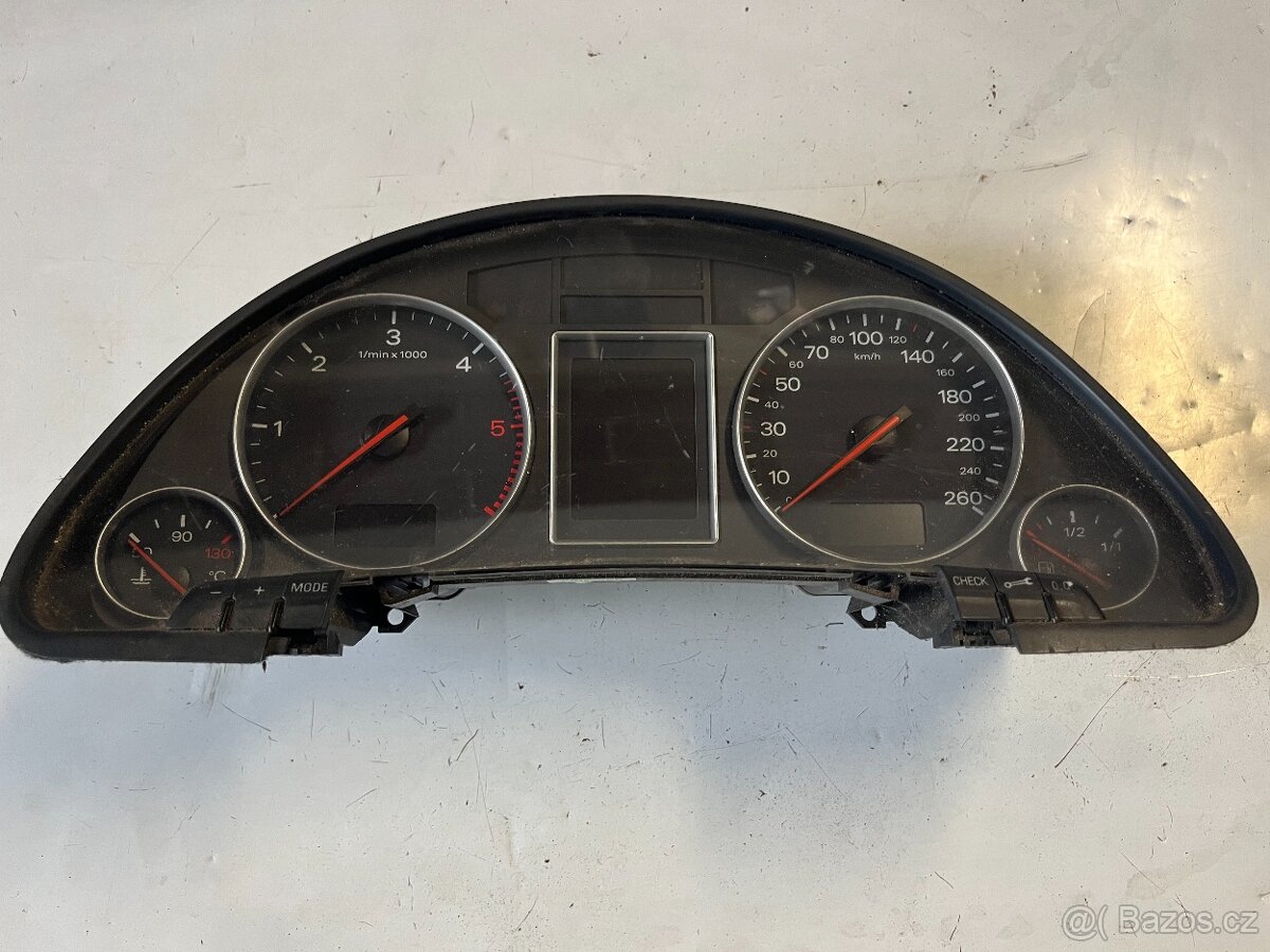 Budíky Audi A4,B6 0263626151