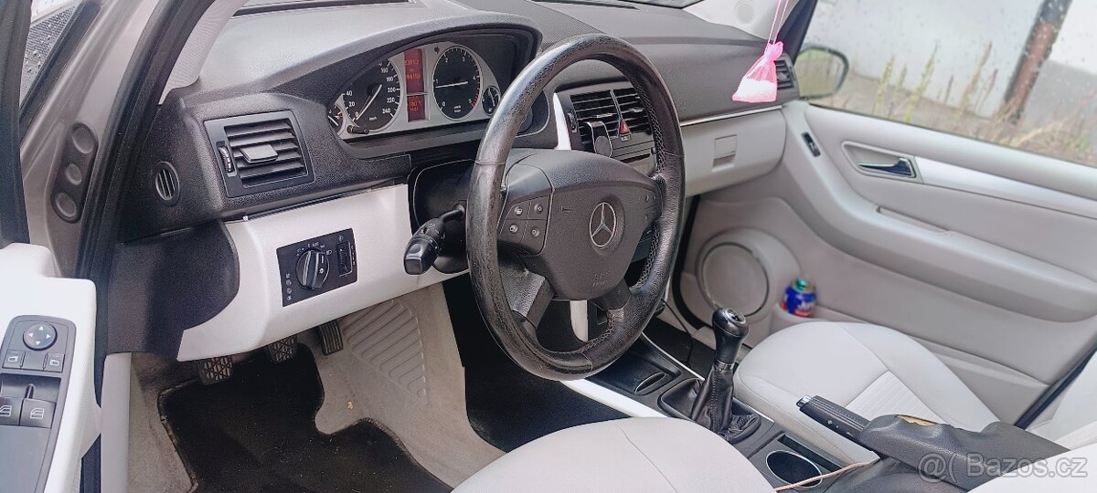 Mercedes Benz B180 CDI W245 rok 2005
