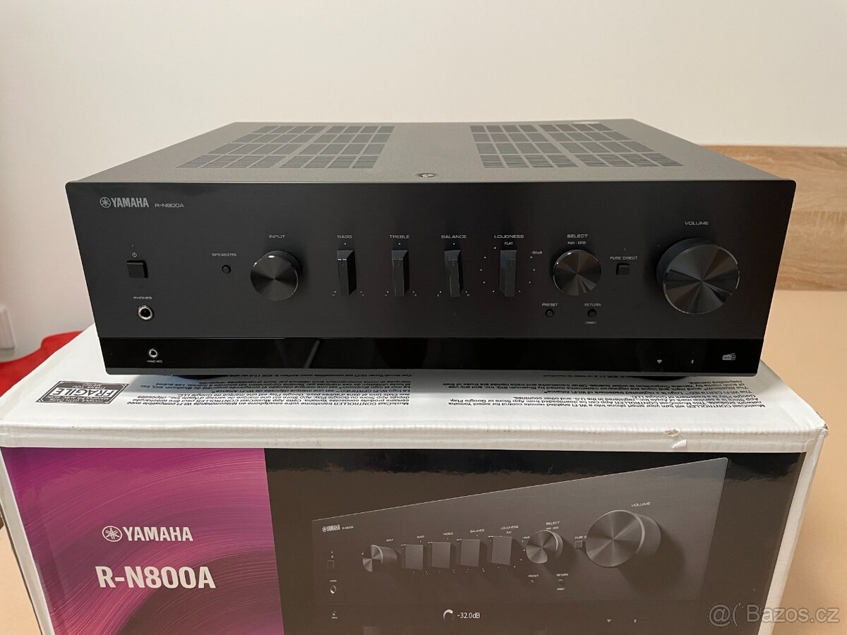 Yamaha R-N800A BLACK