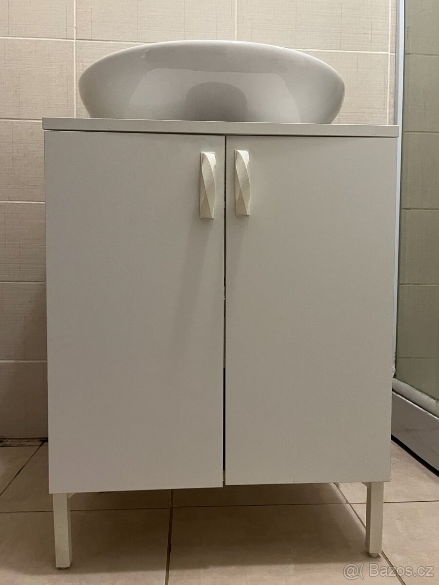IKEA NYSJÖN - Umyv. skříňka se 2 dvířky, bílá, 50x65 cm