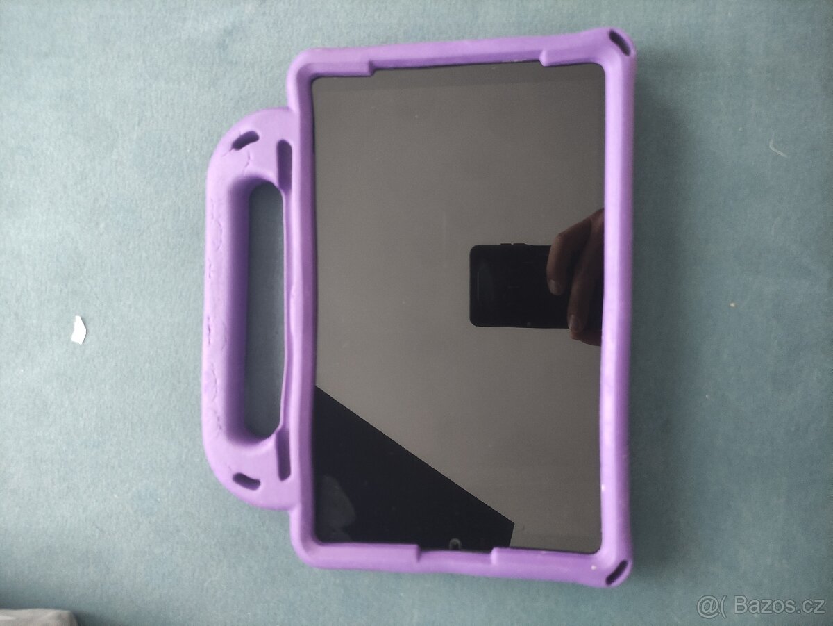 Lenovo M10 HD tablet – plně funkční