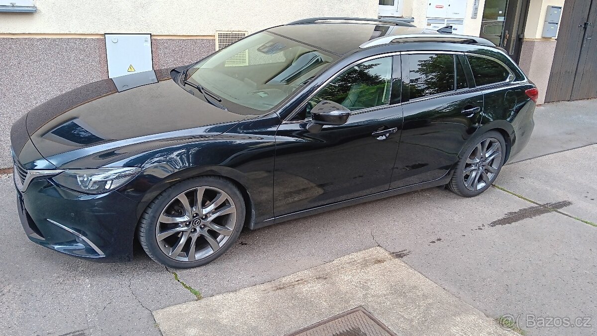 Mazda 6 kombi /2016/191 tis. km/129 kW/nafta/černá metalíza