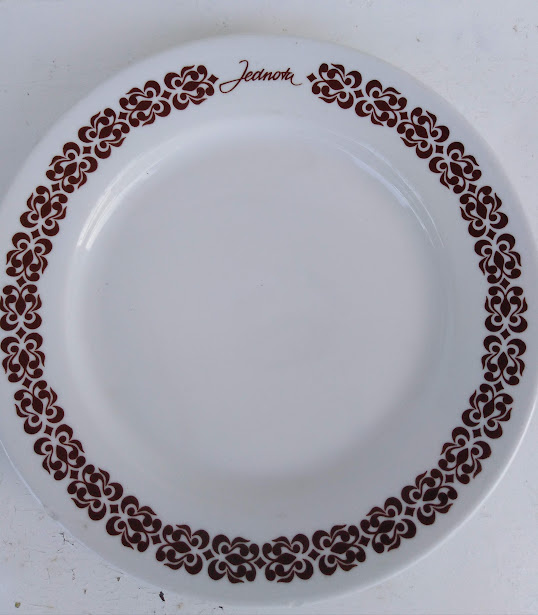 Talíř mělký JEDNOTA .