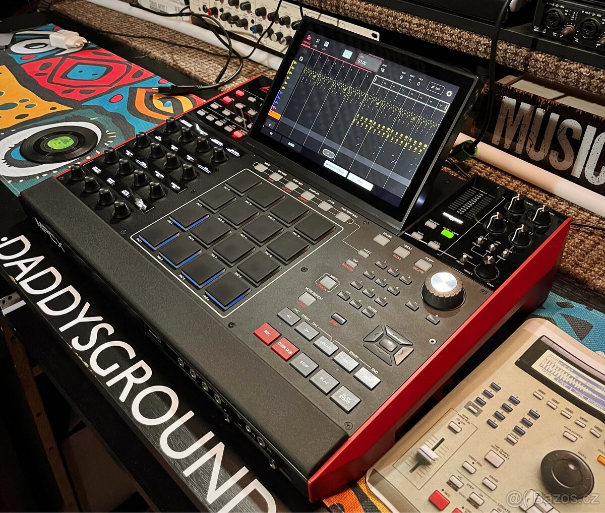 AKAI MPC X - 100% stav