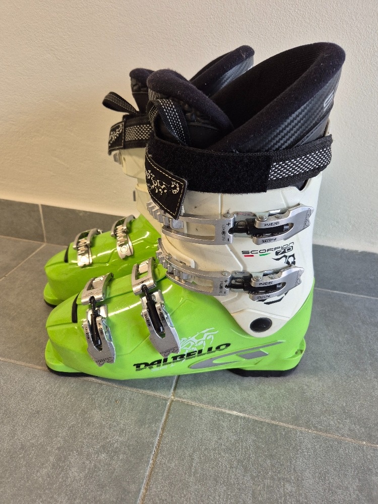 Lyžáky Dalbello Scorpion, flex 70, velikost 255