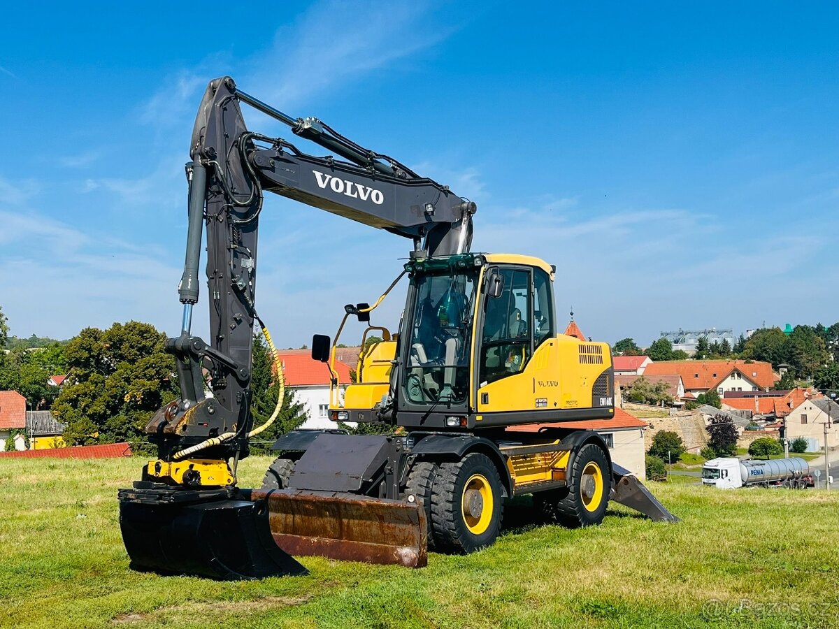Kolové rypadlo Volvo EW160C