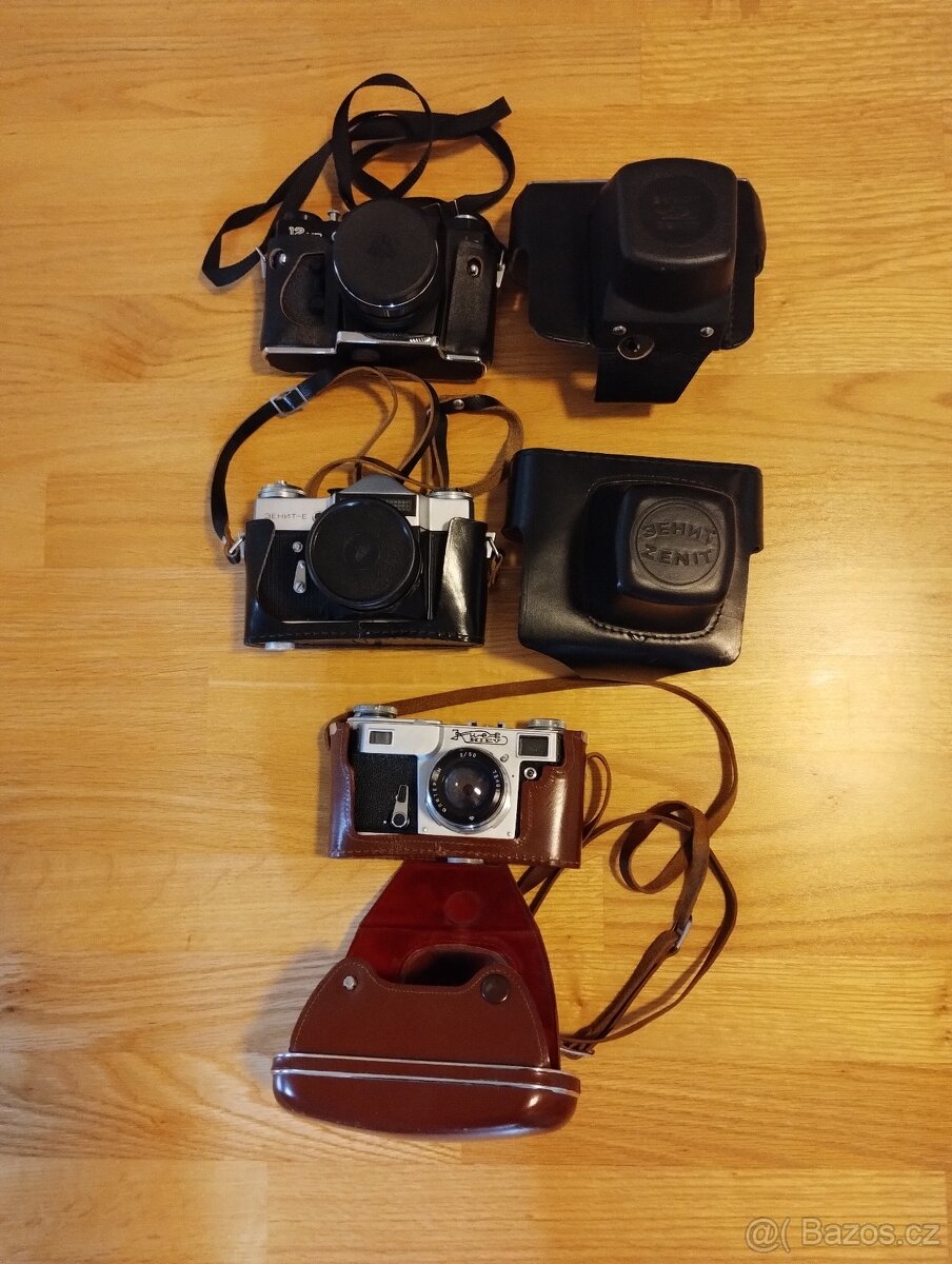 Prodám fotoaparáty