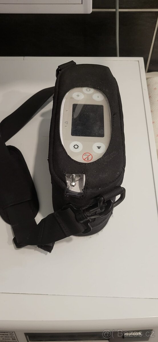 Přenosný kyslíkový koncentrátor s baterií KINGON P2, 5L / mi