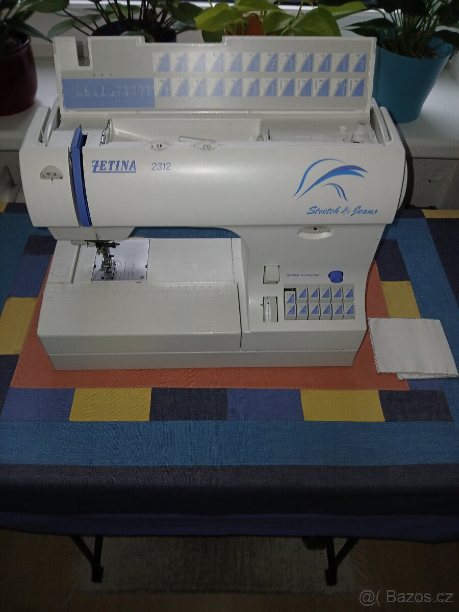 Prodej 2 ks šicí stroje