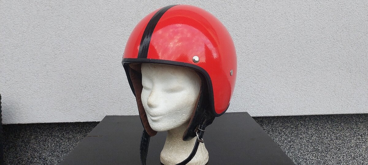 Stará helma,retro helma,cassida,kokoska,kokos.....