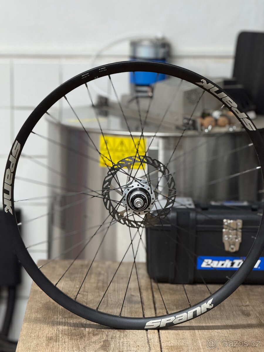 Zadní Kolo 26” s Nábojem Hope PRO 5