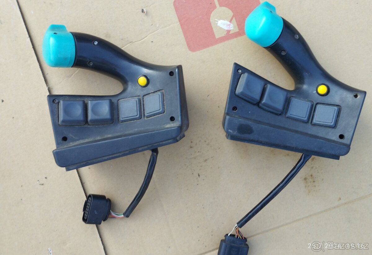 Prodám náhradní díly Jungheinrich