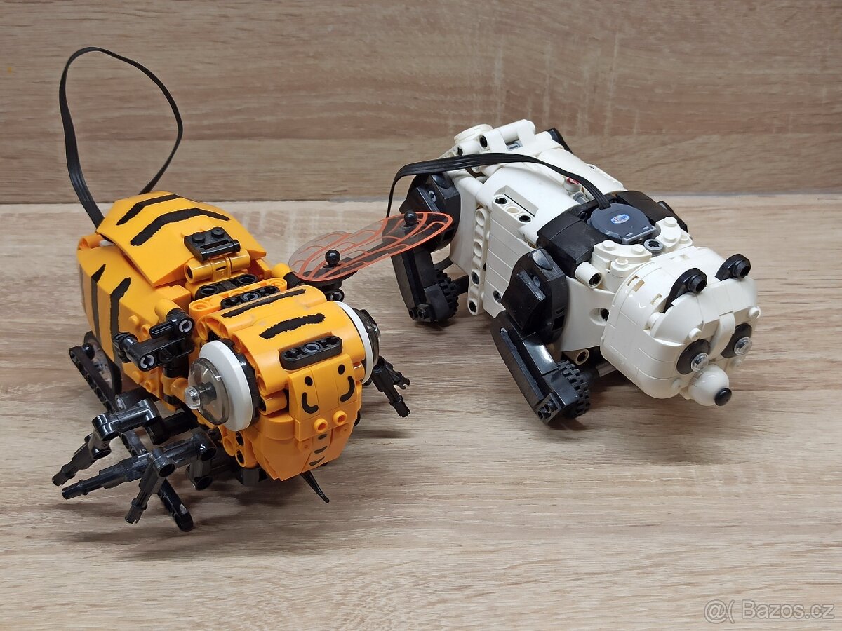 LEGO TECHNICKÉ VČELA + PANDA