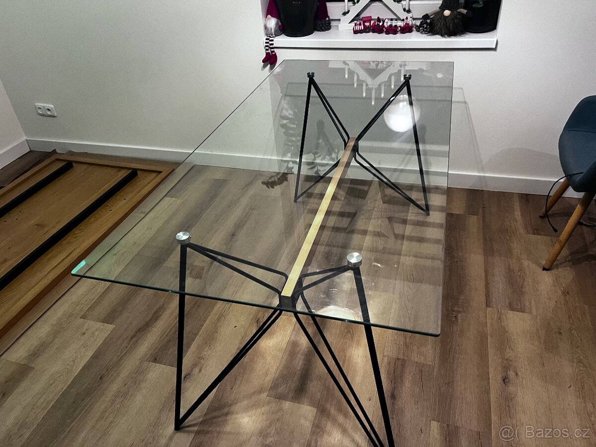 Skleneny stul 180x80cm