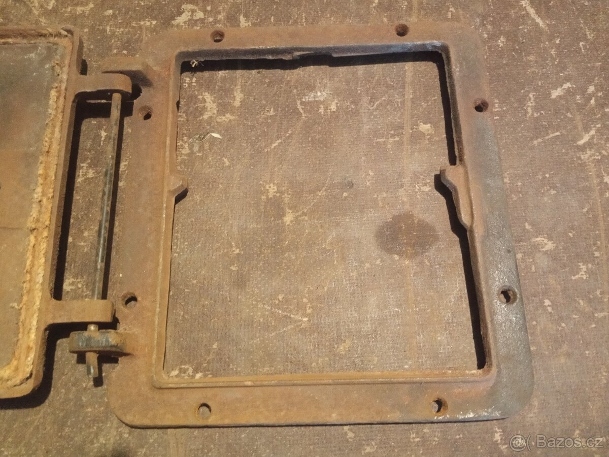 Dvířka kamen, otočný rošt, noha