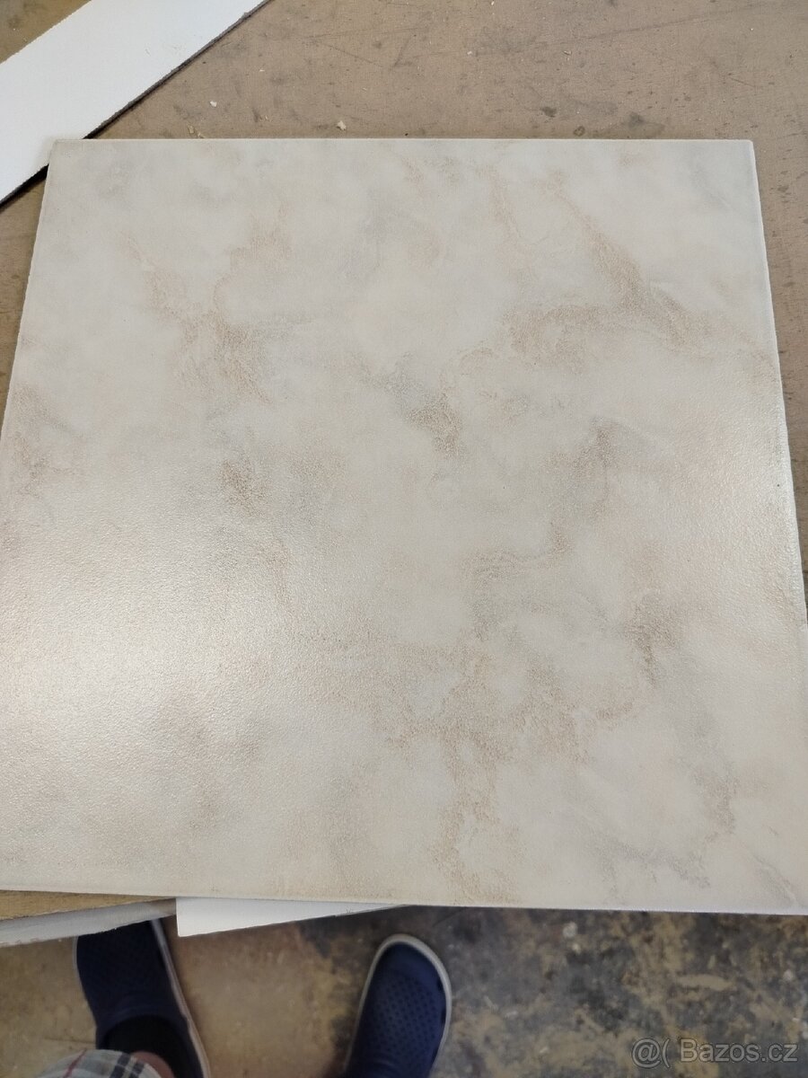 Obklad dlažba 33x33cm, 41,5m2