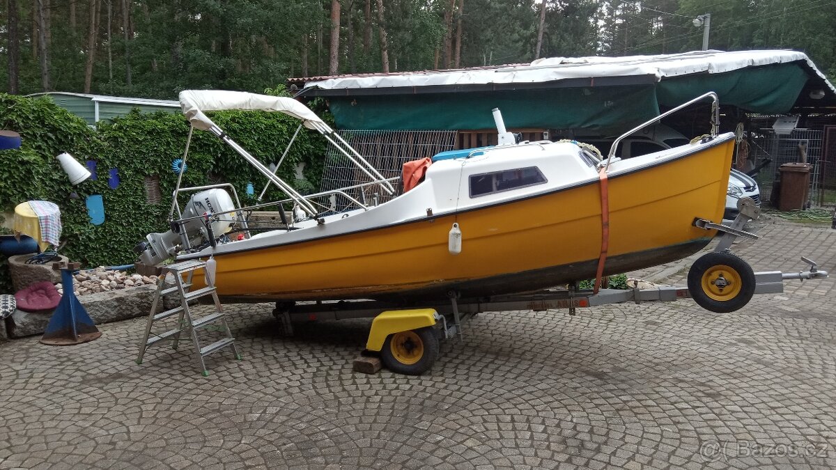 Kajutová loď bez VMP