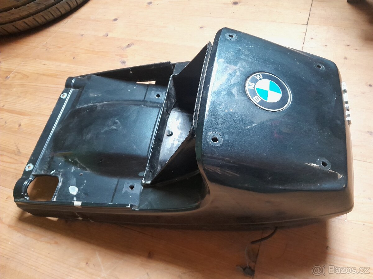 Zadní díl BMW K100