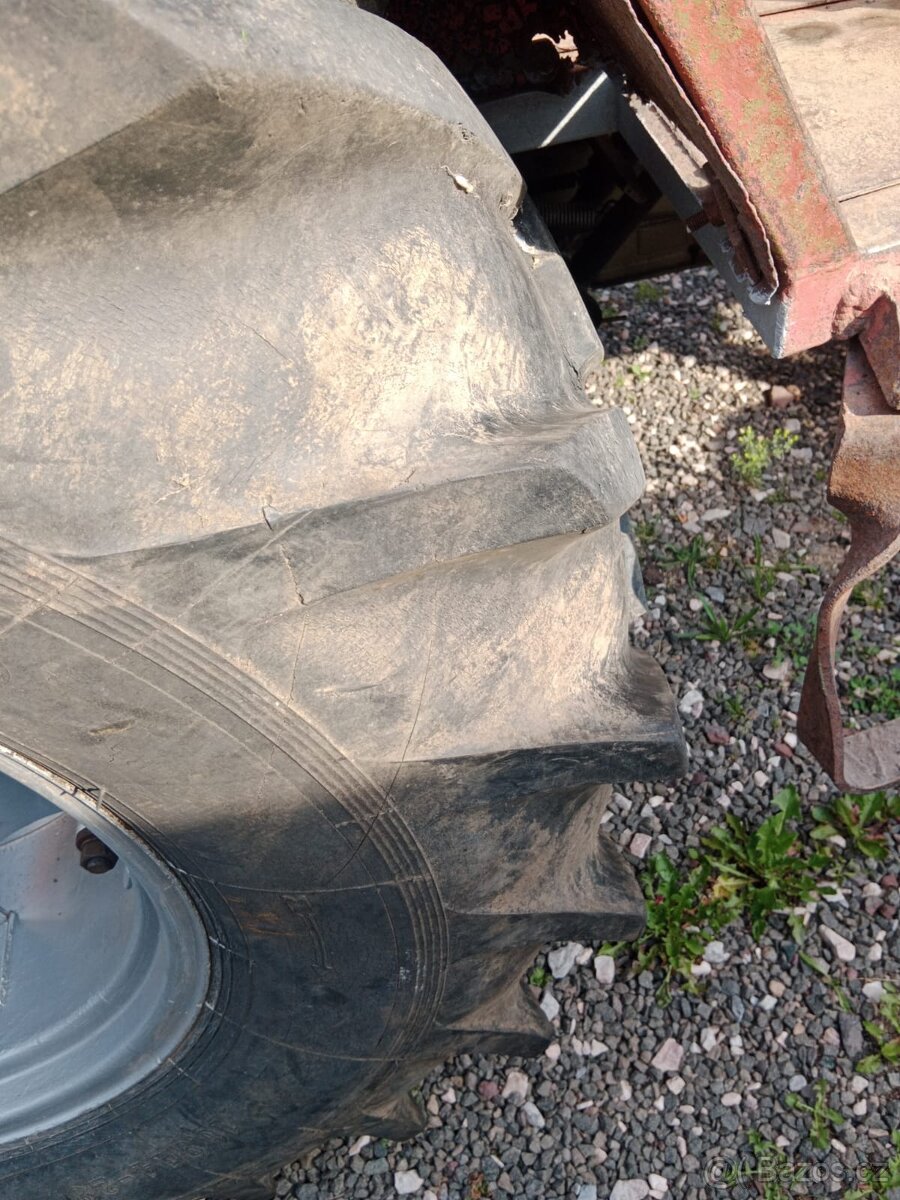Zetor 6911