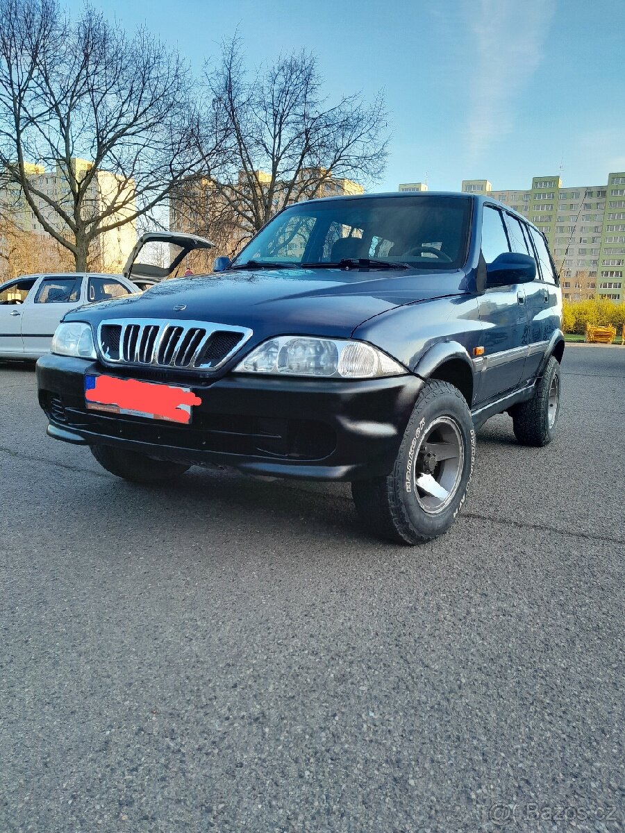 Ssangyong Musso 2.3TDi, R.v 2003 Koncert Mercedes-Benz