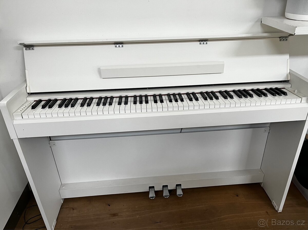 Digitální piano yamaha