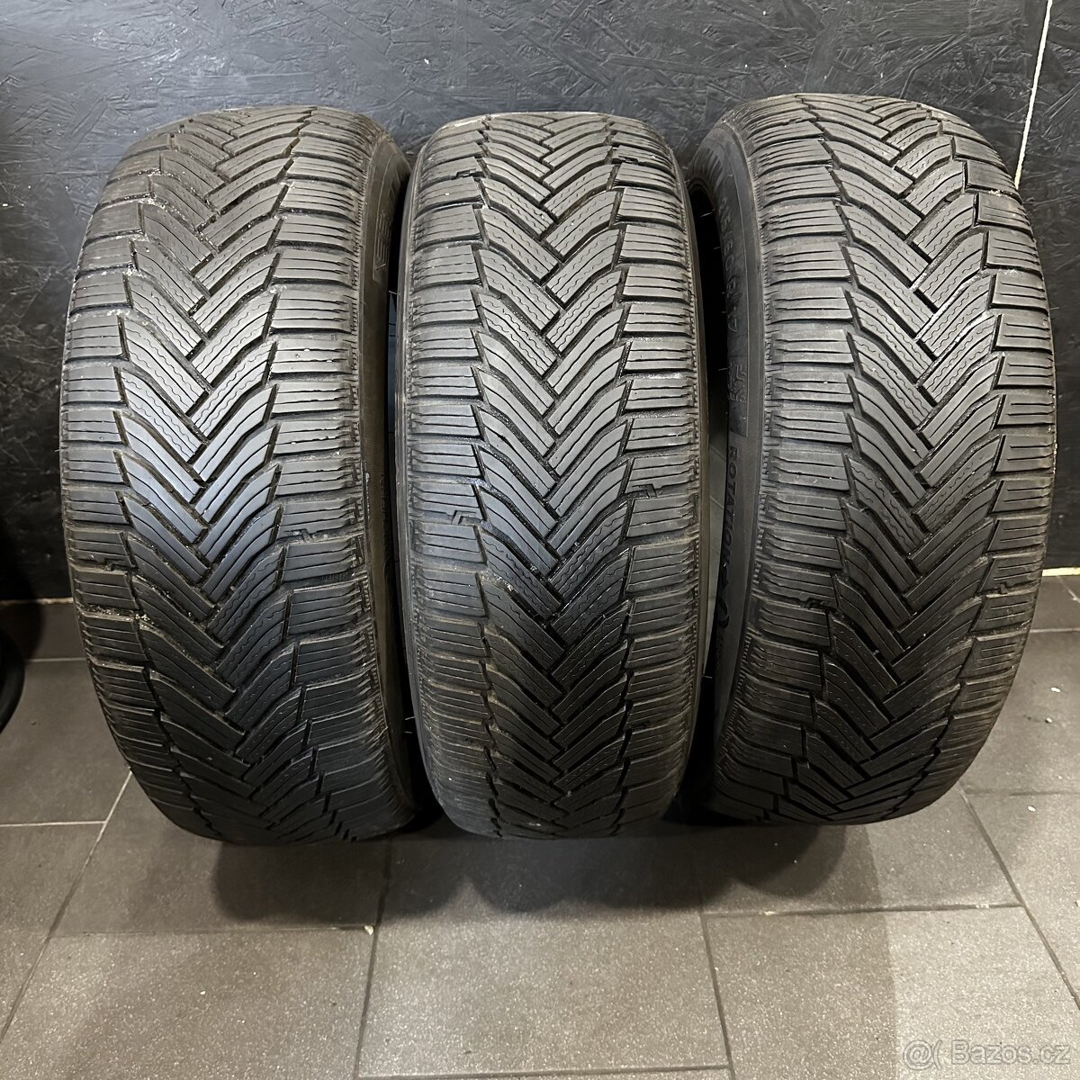 3ks pneu Michelin 215/60/17 100H