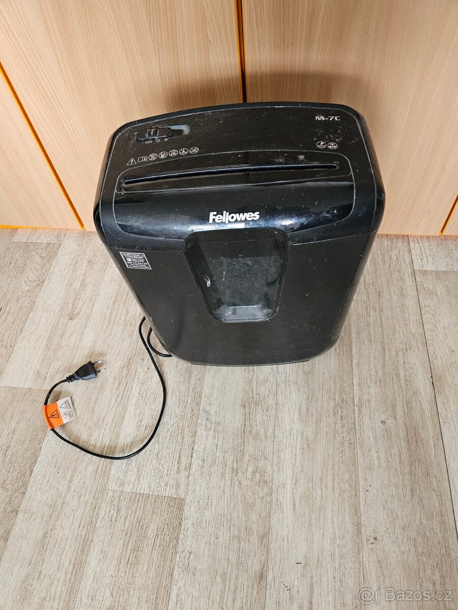Skartovačka - prodej Feljowes M-7C