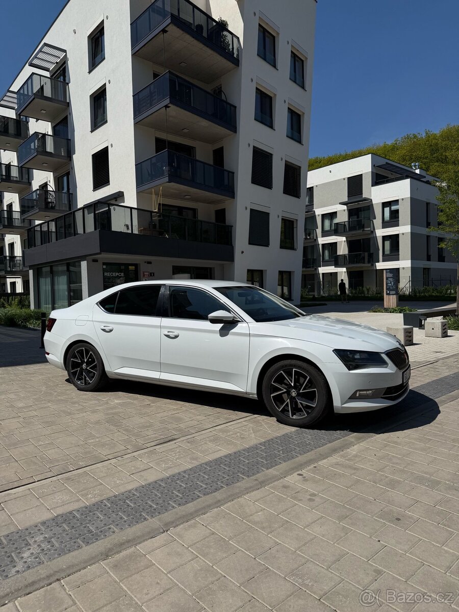 Škoda Superb III