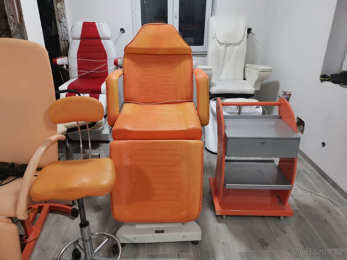 Elektrické kosmeticke/masážní lehátko AKCE oranžové