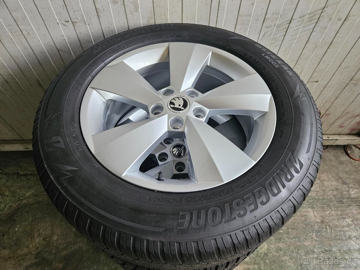 ZIMNÍ SADA ALU + PNEU ŠKODA KODIAQ R17 5x112 (1377TK)