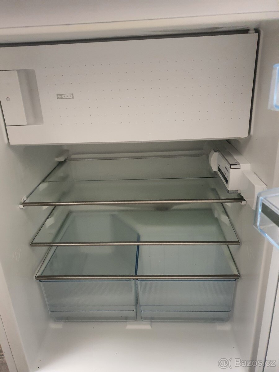 moderní lednička Siemens A++, široká