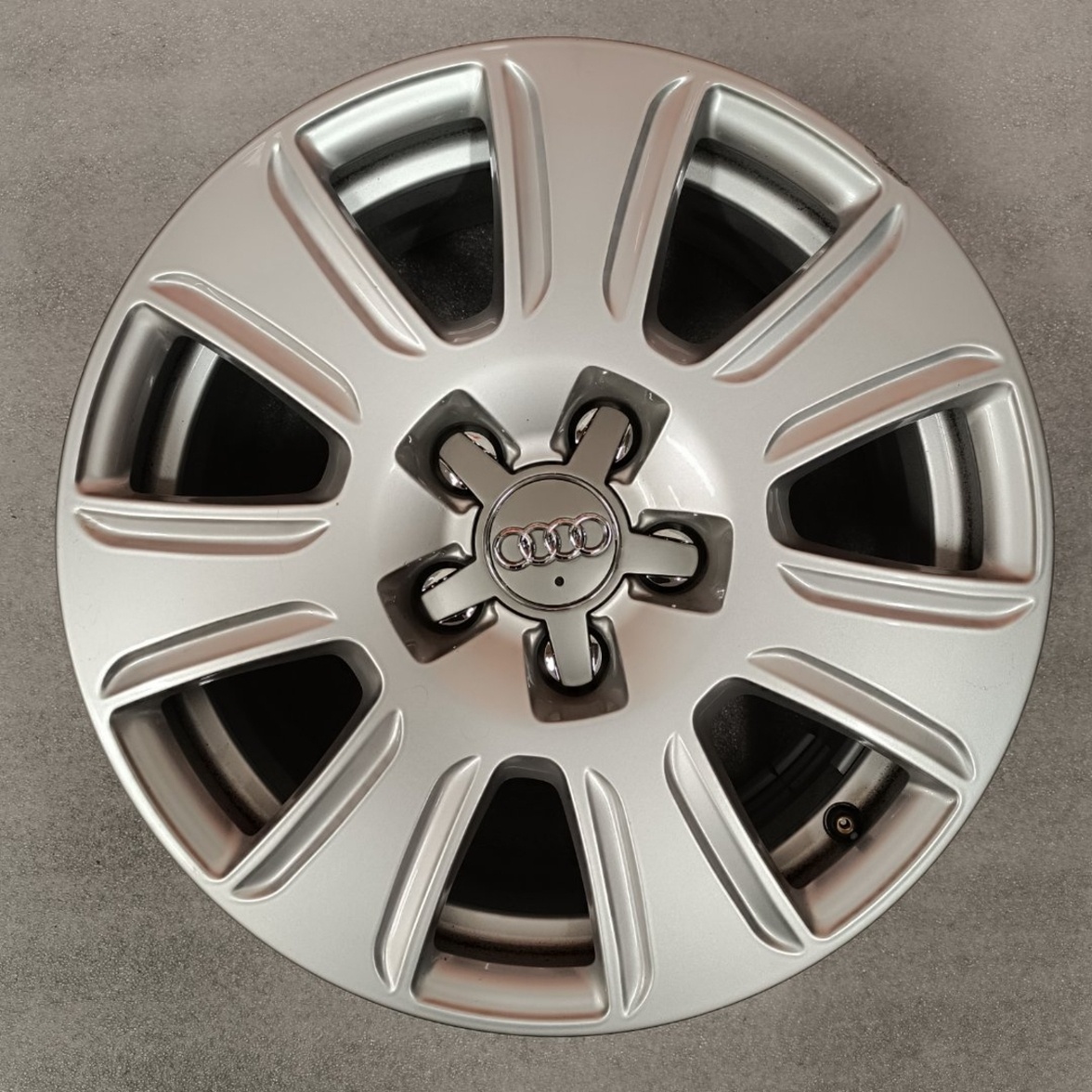 Originální alu kola na Audi Q3, 6,5Jx16 , ET33