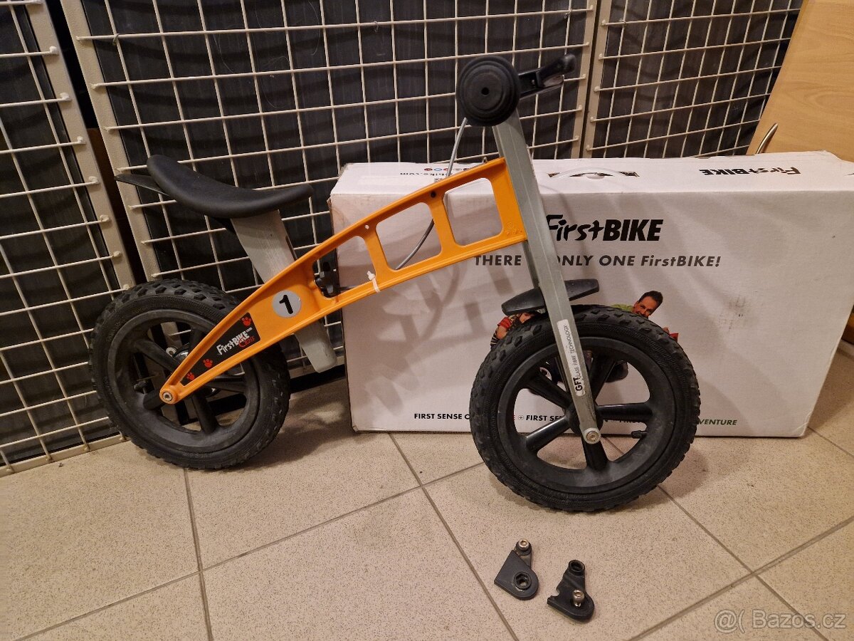 Dětské odrážedlo FirstBike