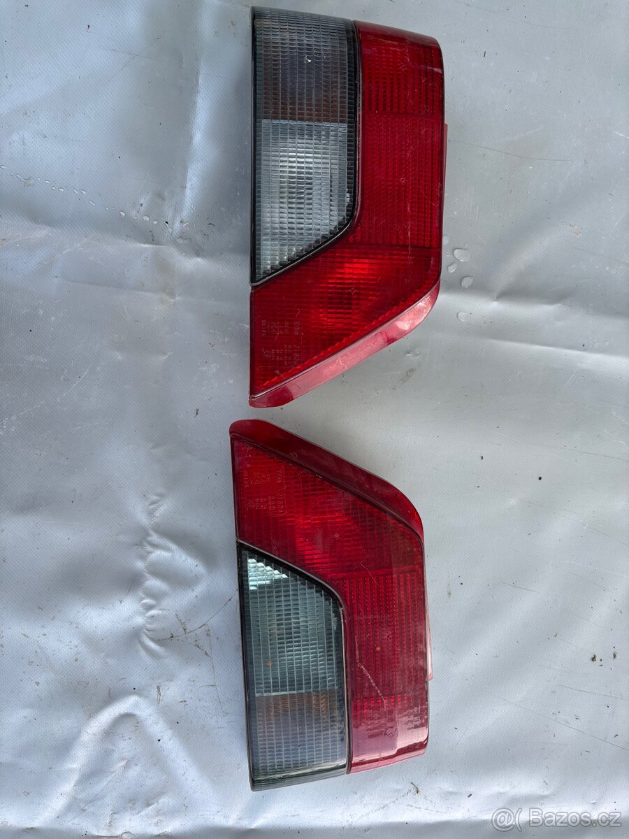 Světla peugeot 309 gti