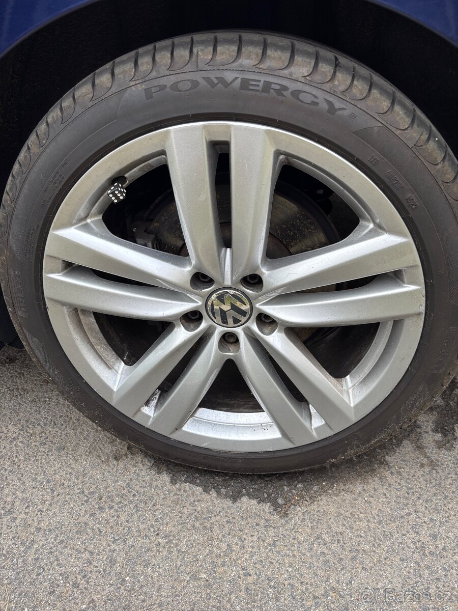 Alu kola VW Kansas 8x18 ET44 235/40 R18 Pirelli
