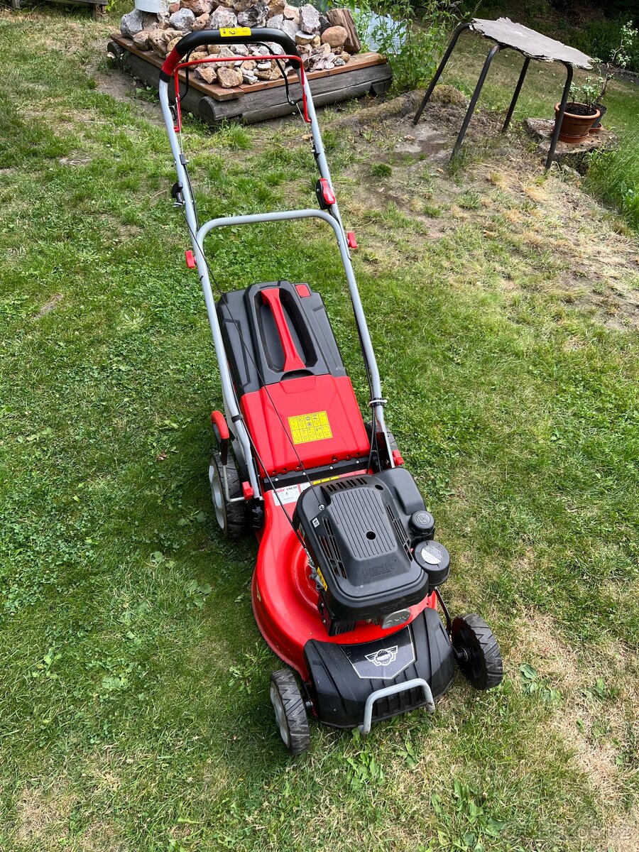 Sekačka Hecht 546 SX