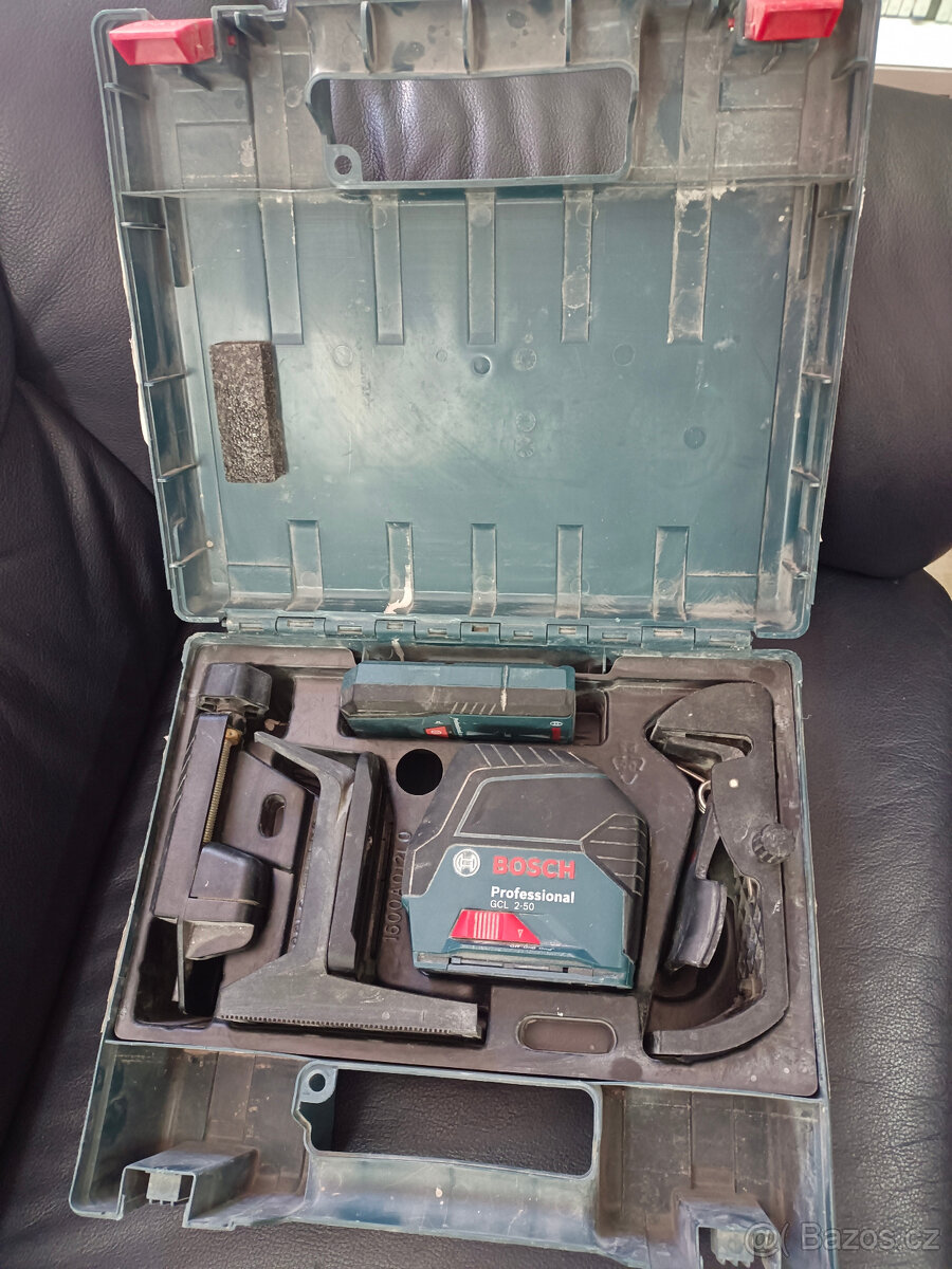 Kombinovaný laser Bosch GCL 2-50 Professional v kufříku