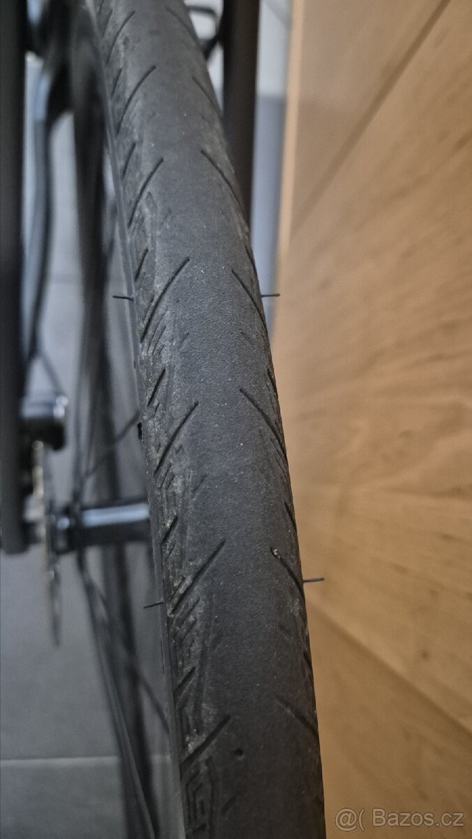 Pláště Pirelli Cinturato Road 622x32 na 28 palcové kolo