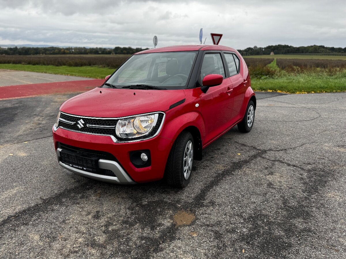 Suzuki Ignis 1.2 66kw 2017 •Perfektní stav•Servisní historie