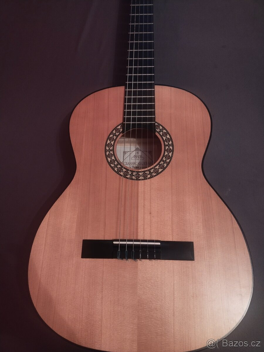 Klasická kytara