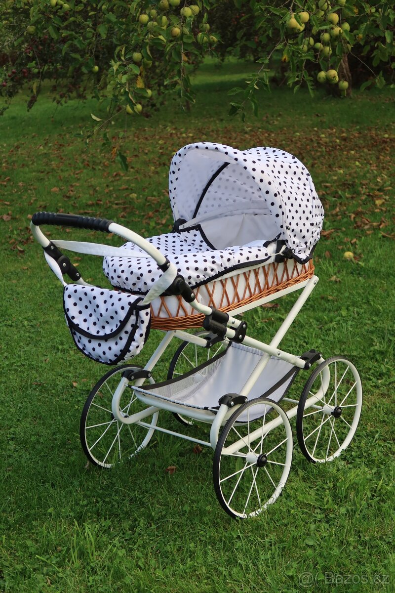 kočárek pro panenky Teddies Monika retro proutěný