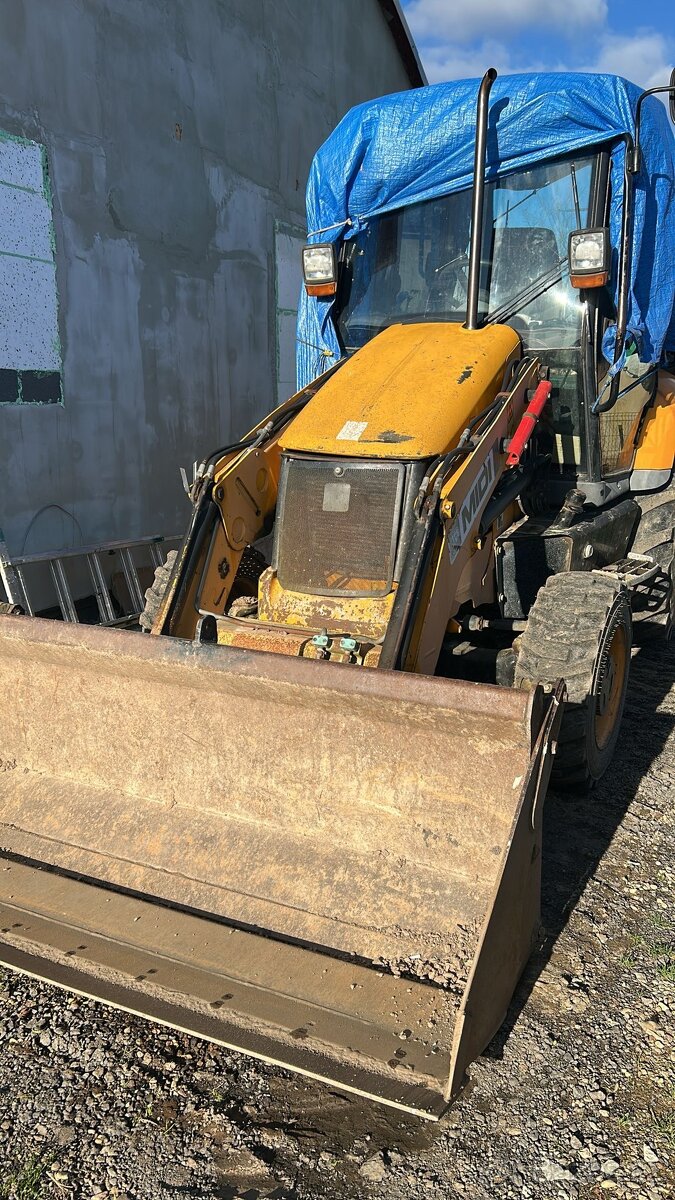 JCB MIDI rypadlo-nakladač TRAKTOR-BAGR