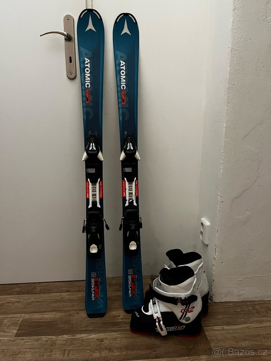 Lyže dětský set vel. 120, lyže, lyžáky 225.