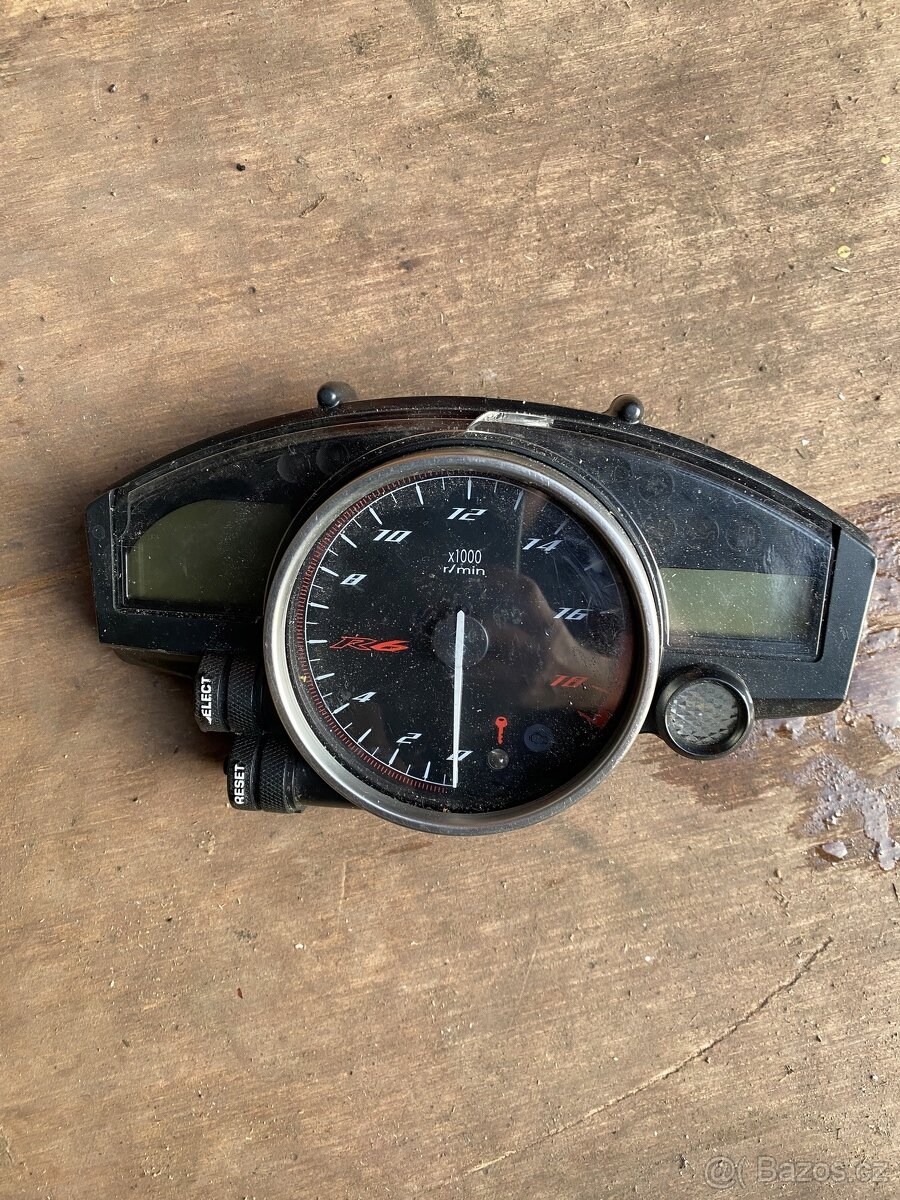 Přistroje, budíky Yamaha R6 od 2006