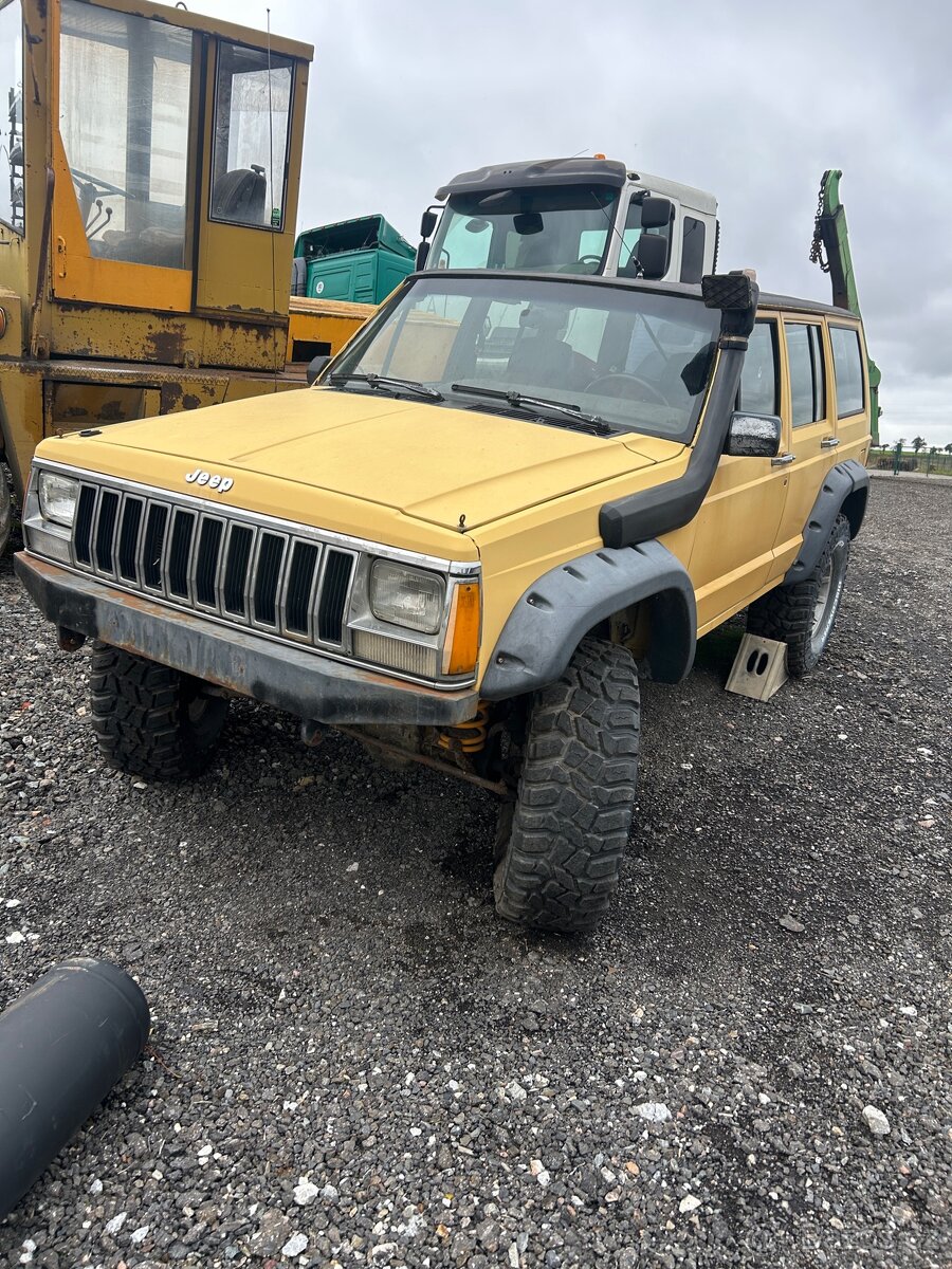 Jeep Cherokee XJ 4.0
