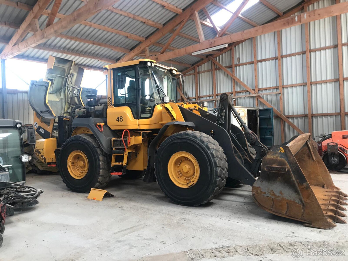 19t nakladač Volvo L110 H