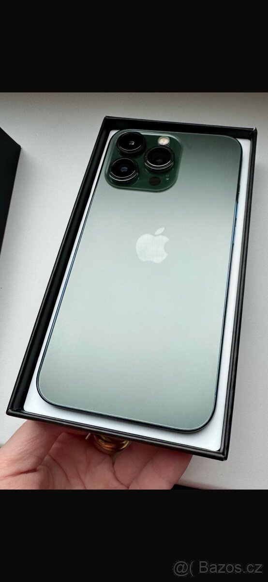 iPhone 13 pro alpine green zaruka
