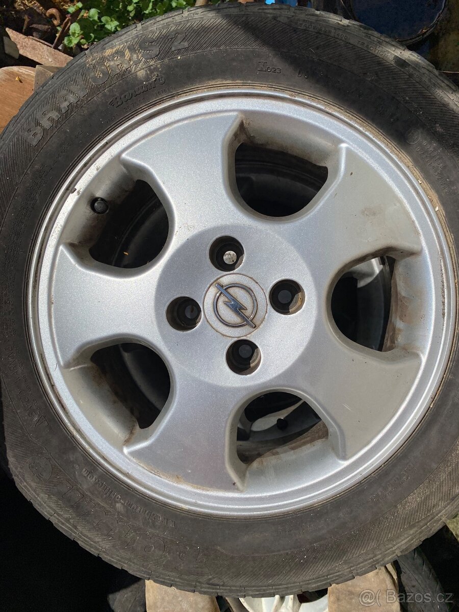 Kola Opel Astra G 6jx15 et49